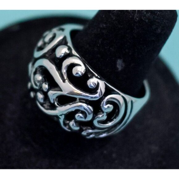 Vintage Wavy Silver Tone Abstract Ring Size 9 - E9 - Picture 2 of 3